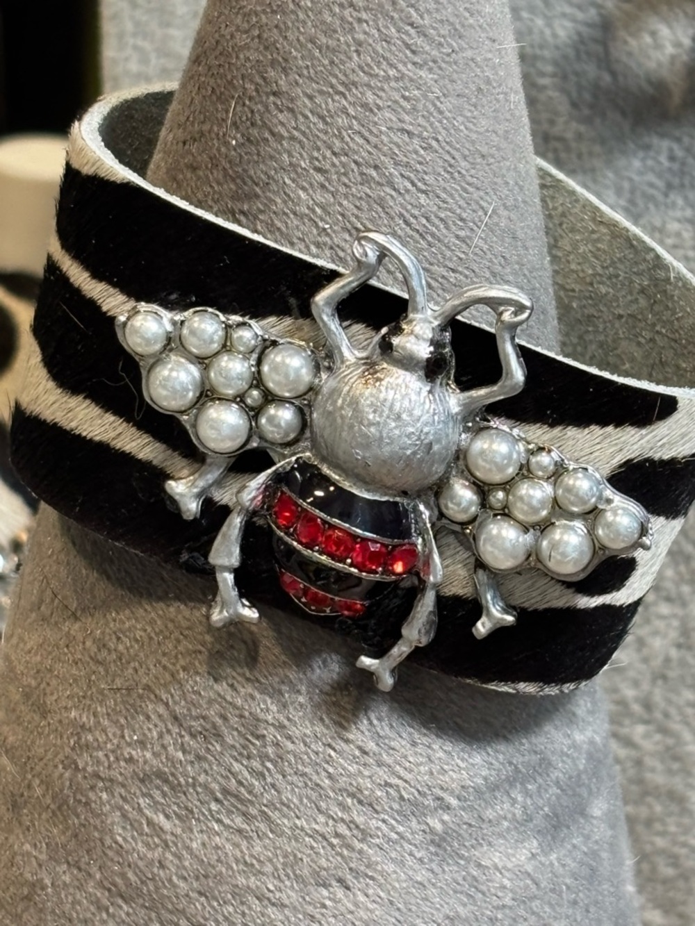 Bee Statement cowhide Cuff Bracelet in Black, White & Red